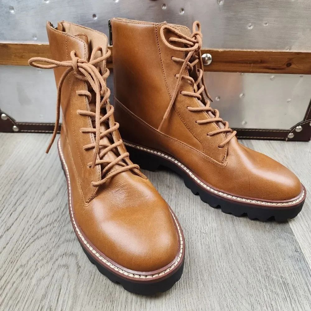 NWOB Madewell The Citywalk Lug Sole Lace Up Boots size 7